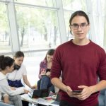 【薄毛の体験談】大学院生Mさんの場合、軽い感じで対応する